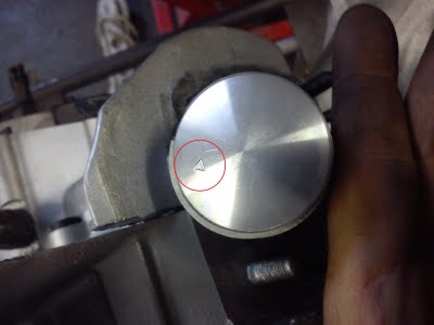 Vespa Motor Reassembly Piston and Cylinder