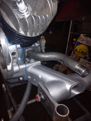 Vespa Motor Reassembly Intake Manifold