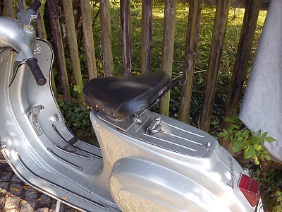 Vespa Sprung Saddle