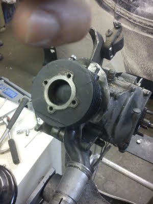 Vespa Motor Revision Remove Cylinder Head
